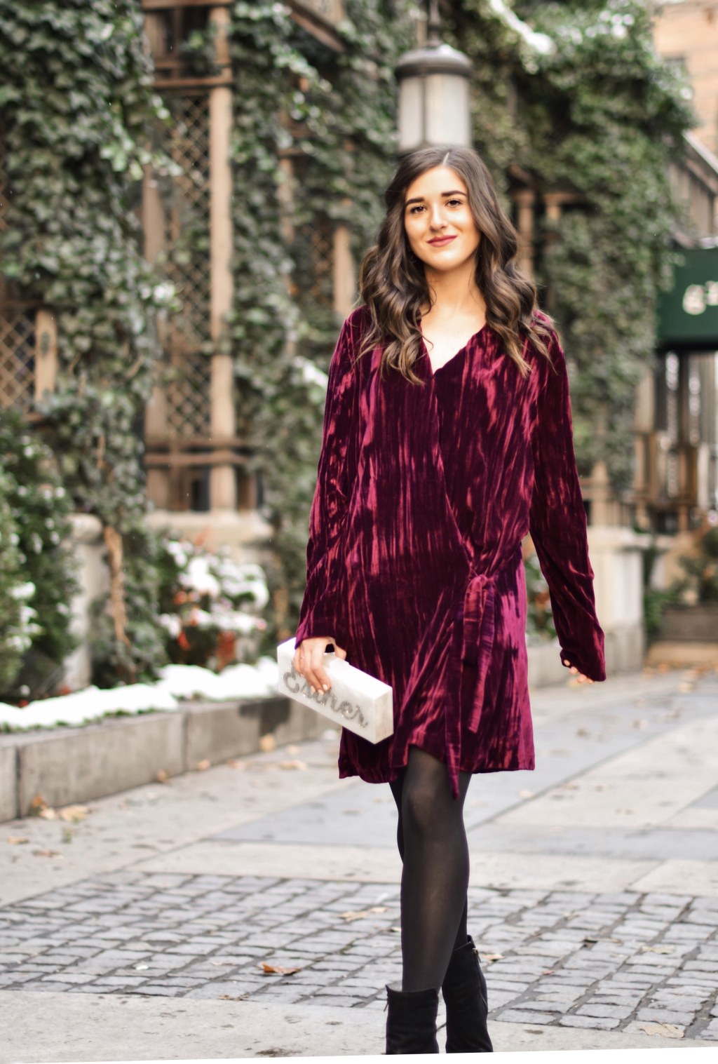 Picture of: Tips On Building An Instagram Following // Maroon Velvet Dress